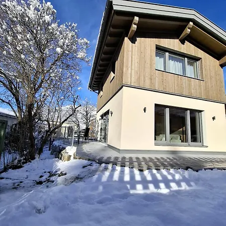 Feriehus Cute House With Terrace And Garden Innsbruck