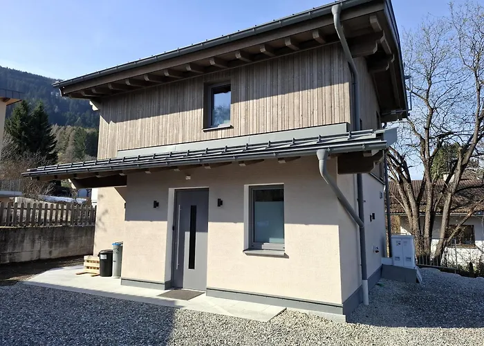 Cute House With Terrace And Garden Holiday home