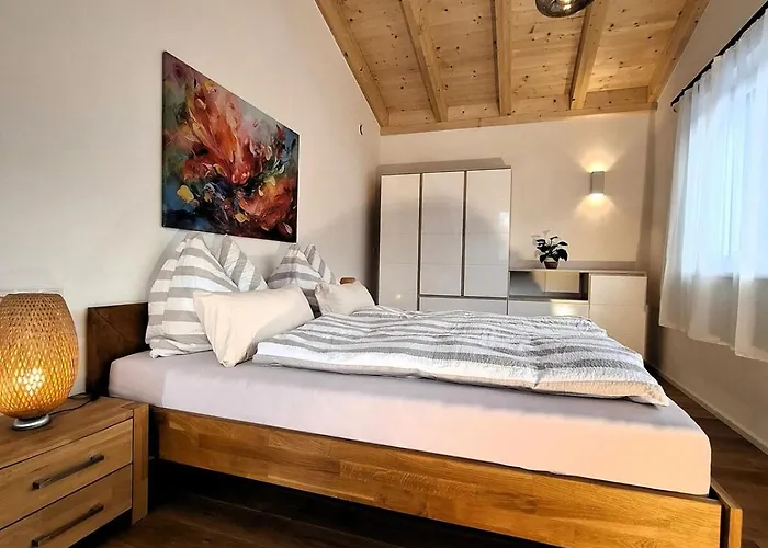 Vakantiehuis Cute House With Terrace And Garden Innsbruck